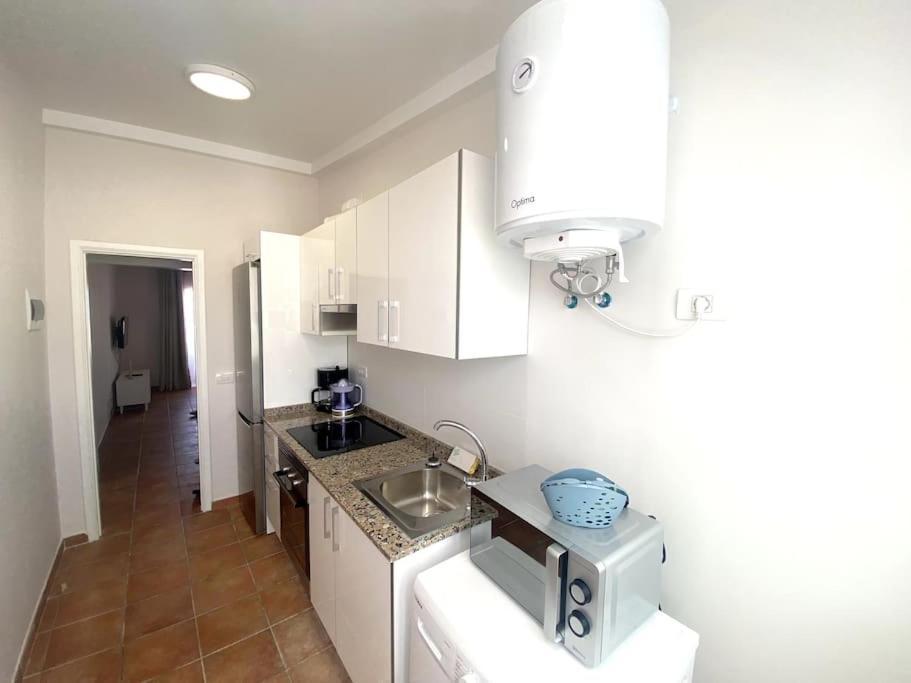 Adeje Beach Apartament + Parking Costa Adeje  ภายนอก รูปภาพ
