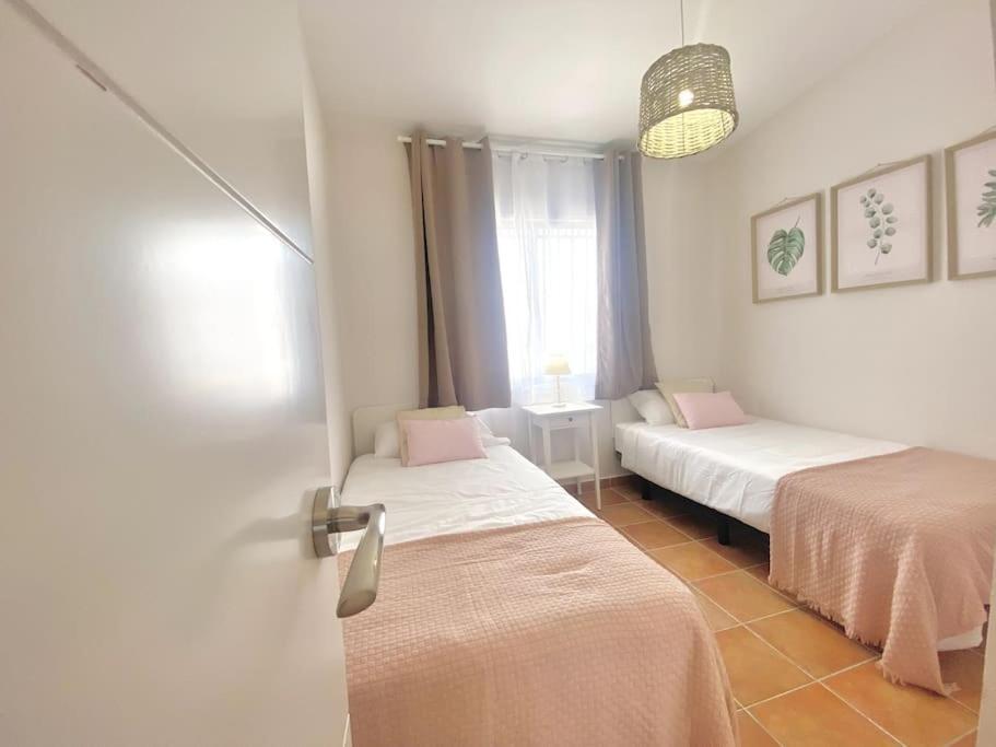Adeje Beach Apartament + Parking Costa Adeje  ภายนอก รูปภาพ